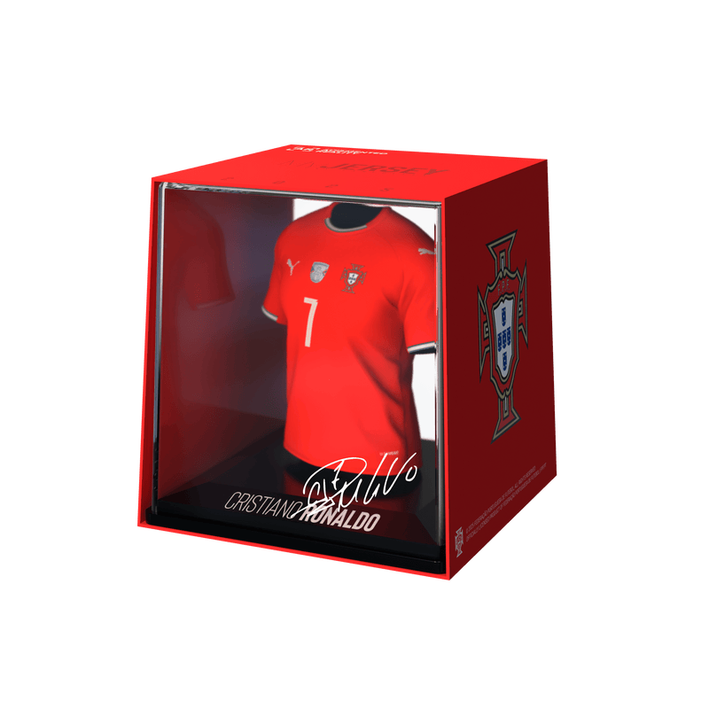 Načtěte obrázek do galerijního prohlížeče, Cristiano Ronaldo - Home - FPF - 2025 - FanCollex
