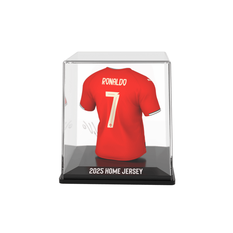 Načtěte obrázek do galerijního prohlížeče, Cristiano Ronaldo - Home - FPF - 2025 - FanCollex
