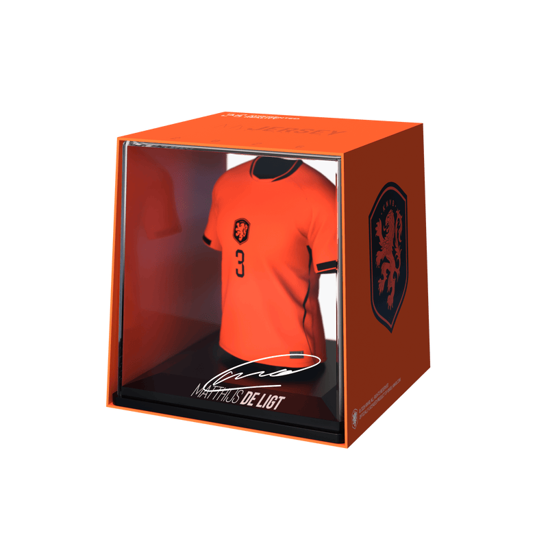 Laden Sie das Bild in Galerie -Viewer, Matthijs de Ligt - Home - KNVB - 2026 - FanCollex
